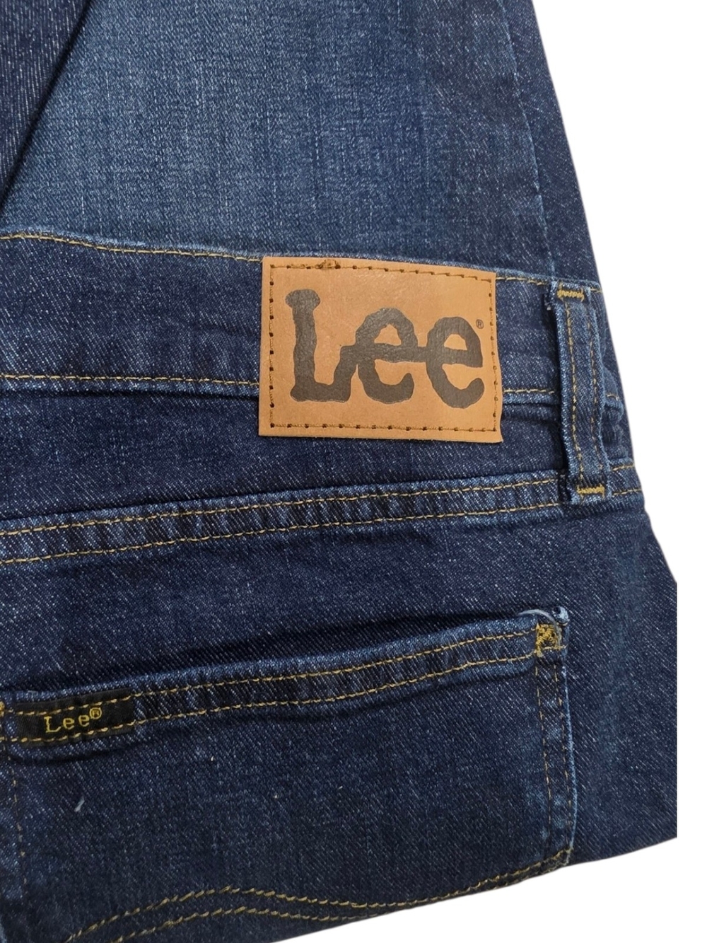 Lee Legendary Inner Strength Flare Jeans Dark Wash Size 16 Short NWT - Picture 12 of 13